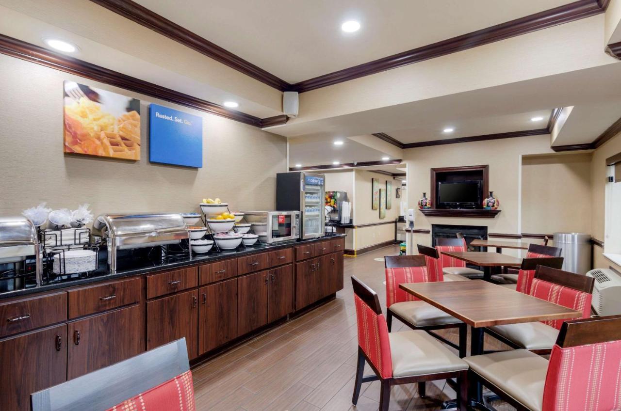 Comfort Inn & Suites Hillsville I-77 Zewnętrze zdjęcie