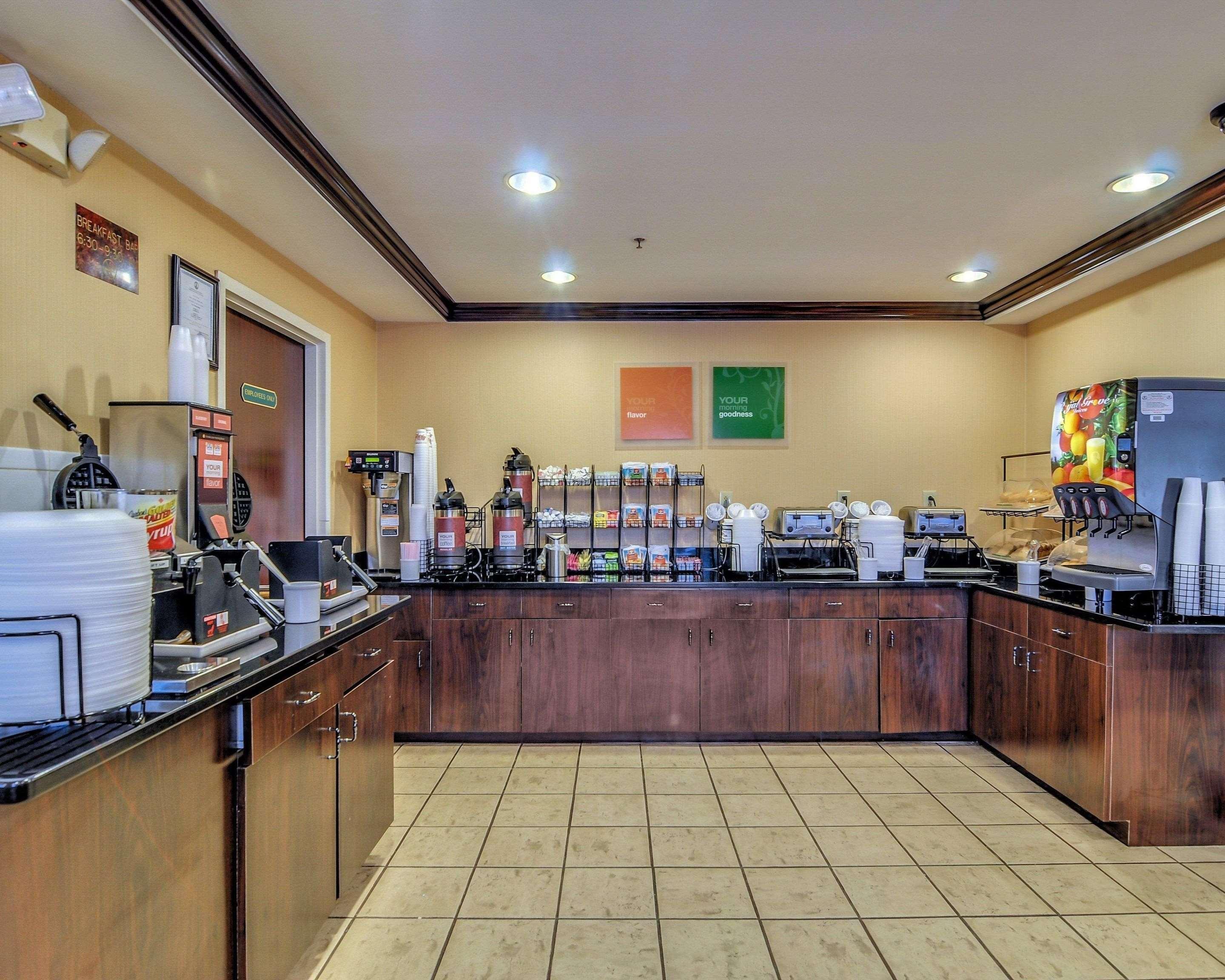Comfort Inn & Suites Hillsville I-77 Zewnętrze zdjęcie