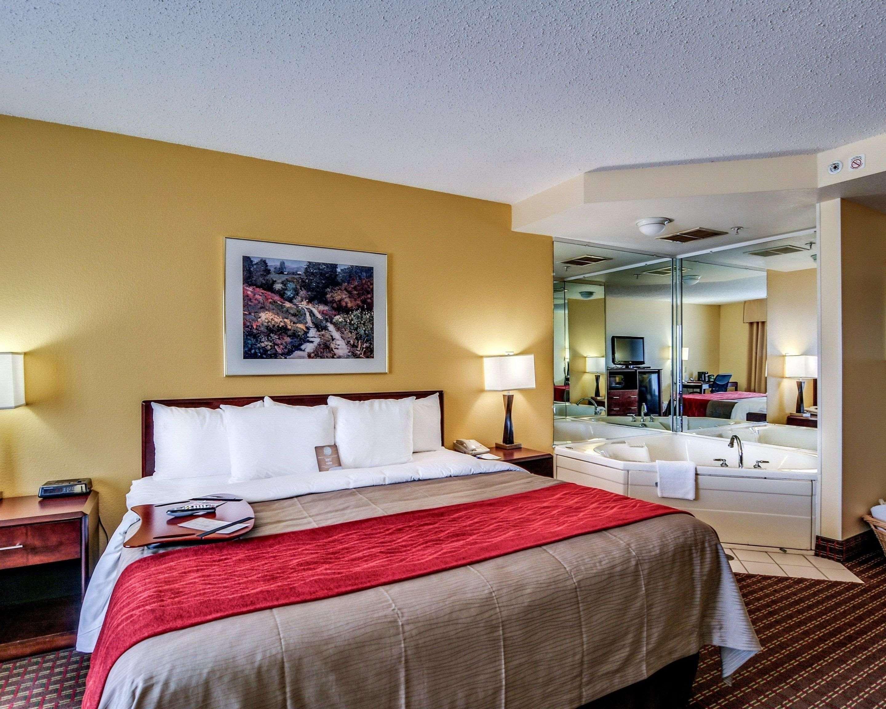 Comfort Inn & Suites Hillsville I-77 Zewnętrze zdjęcie