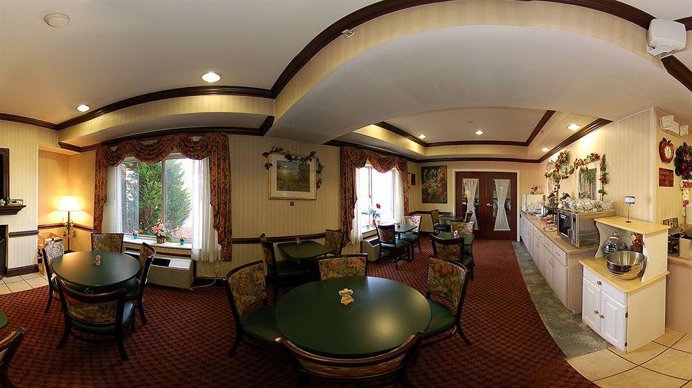 Comfort Inn & Suites Hillsville I-77 Zewnętrze zdjęcie