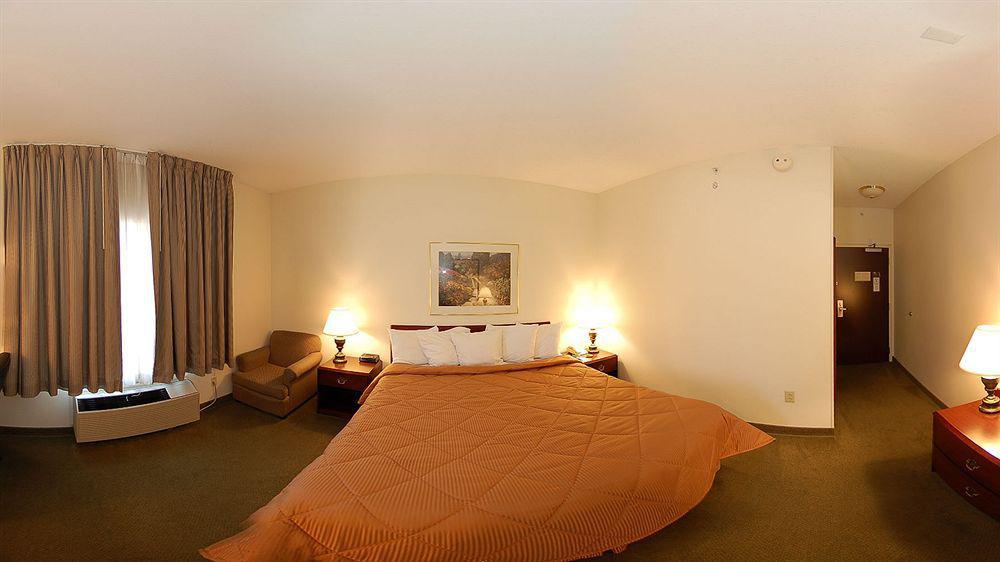 Comfort Inn & Suites Hillsville I-77 Zewnętrze zdjęcie